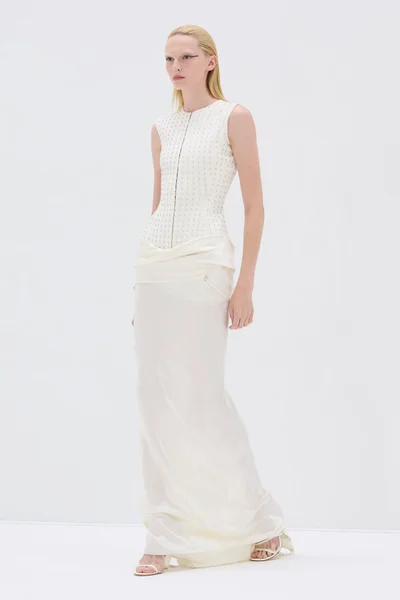 Look 30